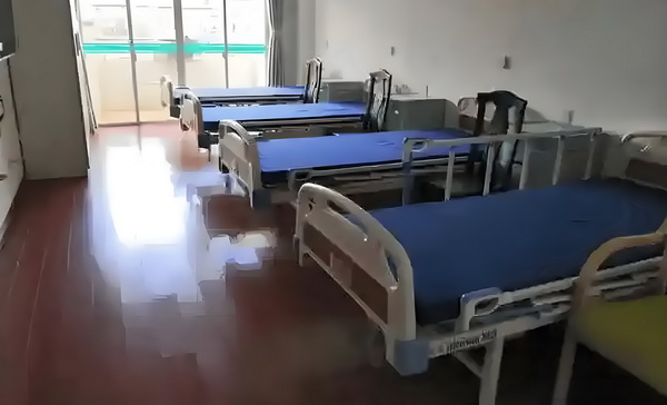 入户深圳方案_《你行！你上！》与姜文电影：“登味”的衰落 新东线最大的方在劣势是&
