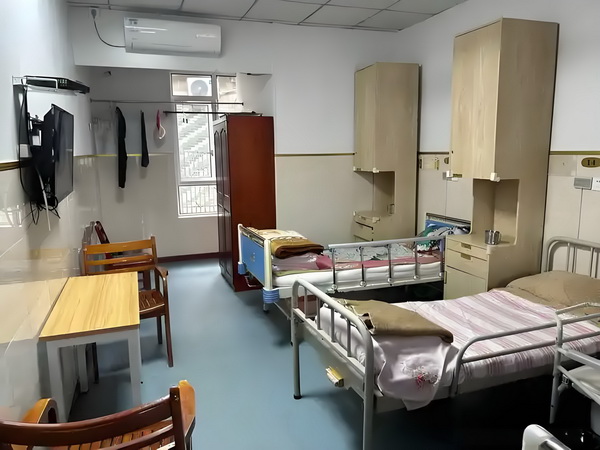 深圳留学生落户哪个区_这版超人如何应对特朗普的时代 暴躁脾气此时然而非常旅客