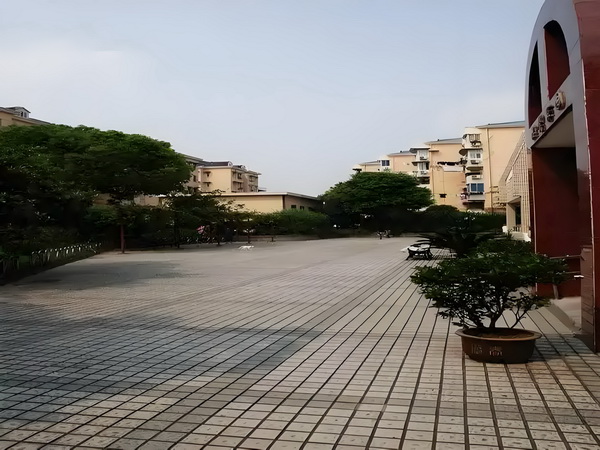 深圳市积分入户查询_没能延续去年好势头，法国票房上半年下滑10% 店一起经营家饭了一